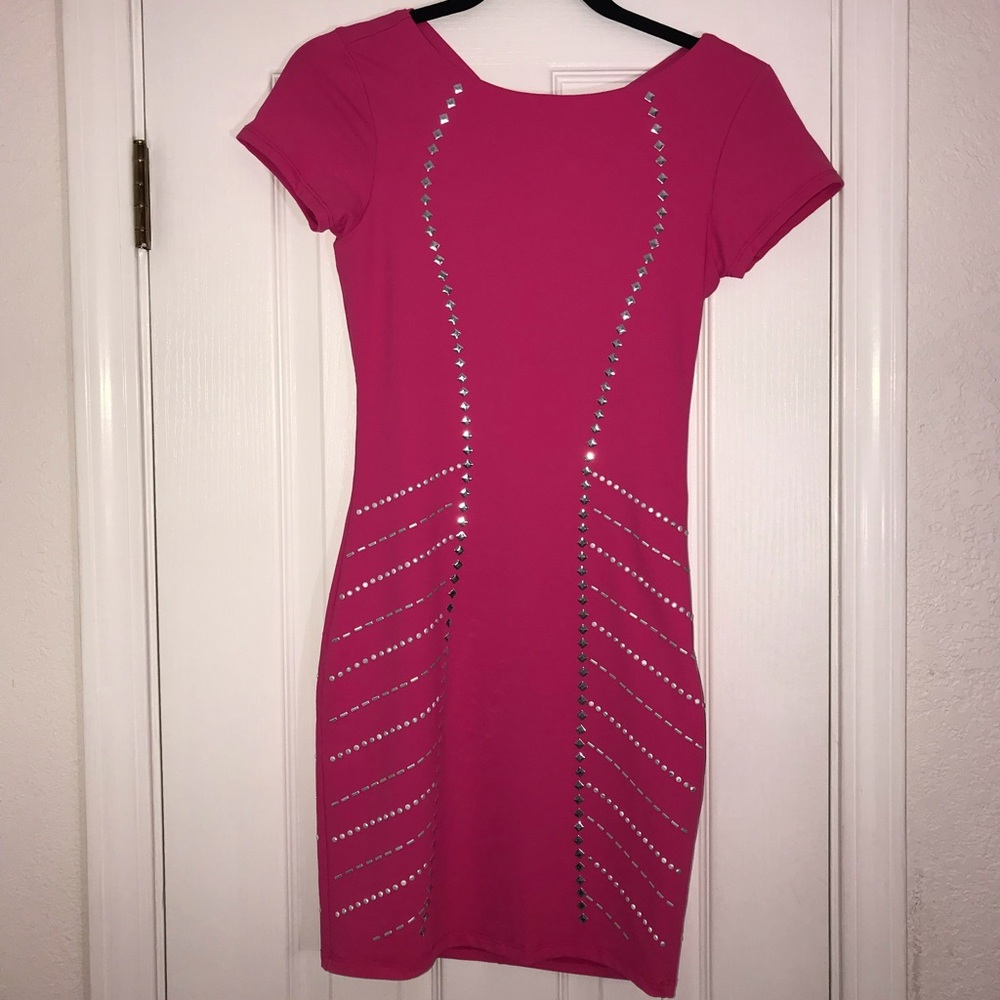 Bebe dress